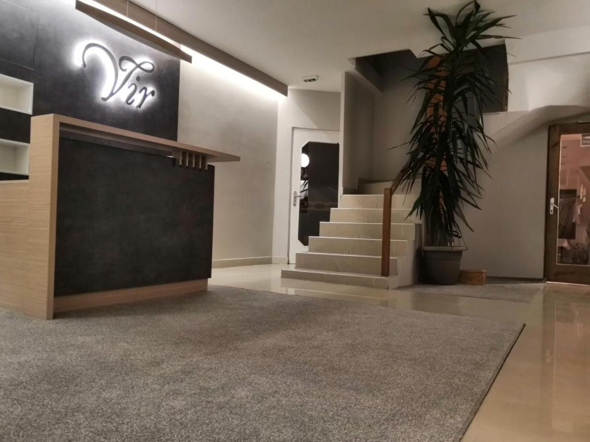 Garni Hotel Vir Vrnjačka Banja Kültér fotó